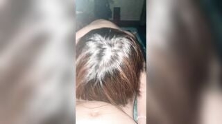 Đang nằm ngủ, Con bạn thân tụt quần Bú Liếm Cu đòi nuốt tinh mà ko cho djt