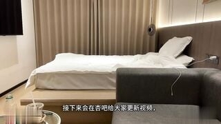 Thằng Khựa lén lút tháo bao để xuất trong em phò 4